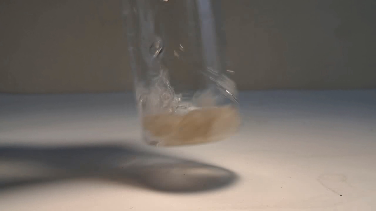 Dissolving Polystyrene in Mixed Solvents. Methyl Acetate Precipitates Polystyrene from Solution in Ethyl Acetate