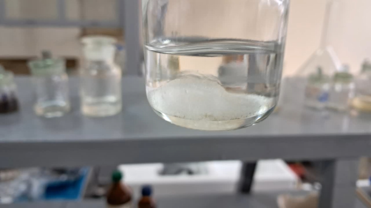 Dissolving Polymethyl Methacrylate (PMMA) in Tetrahydrofuran and Surrogate Acetone