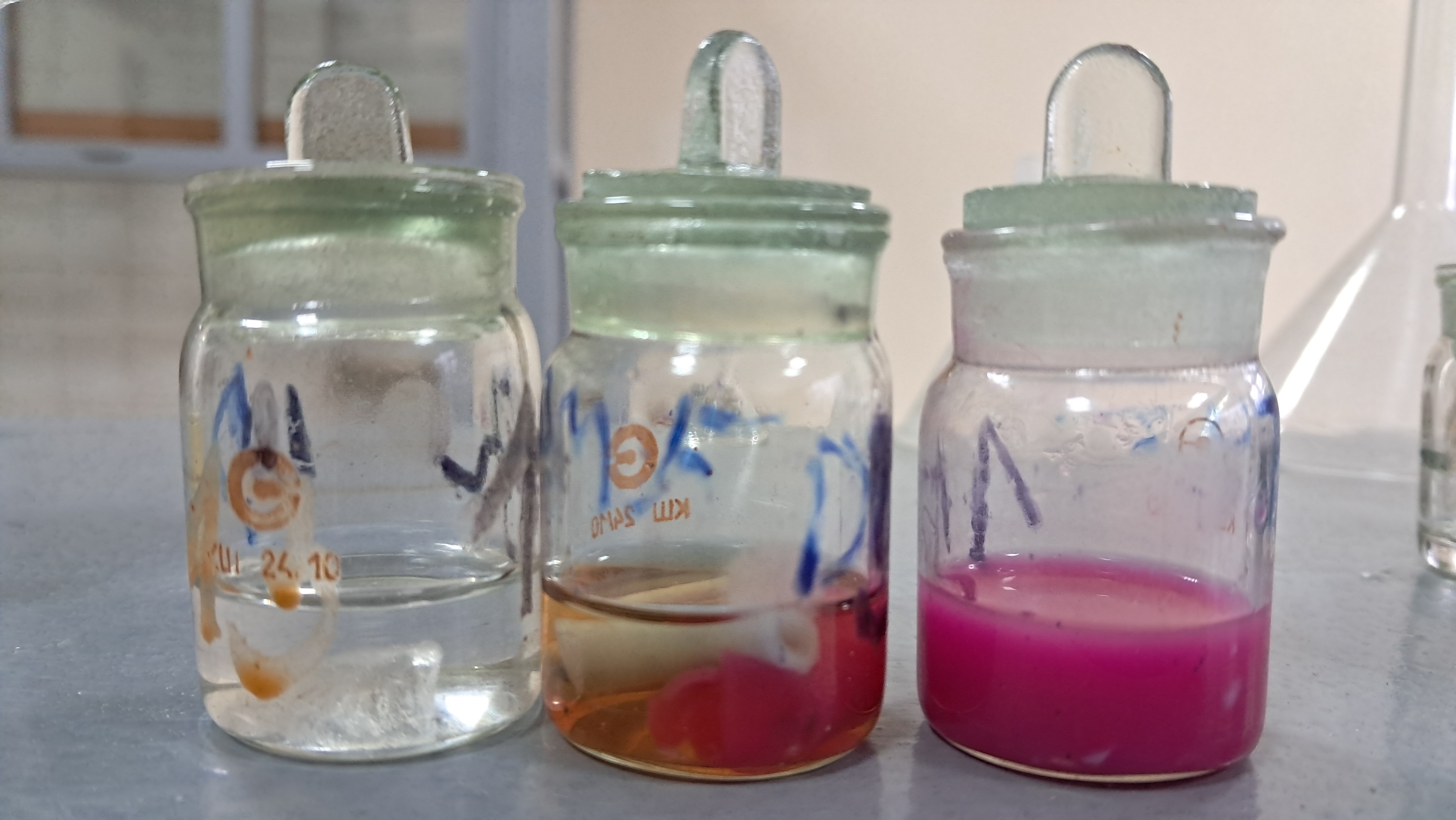 Electrospinning: Solution of PMMA in DMF