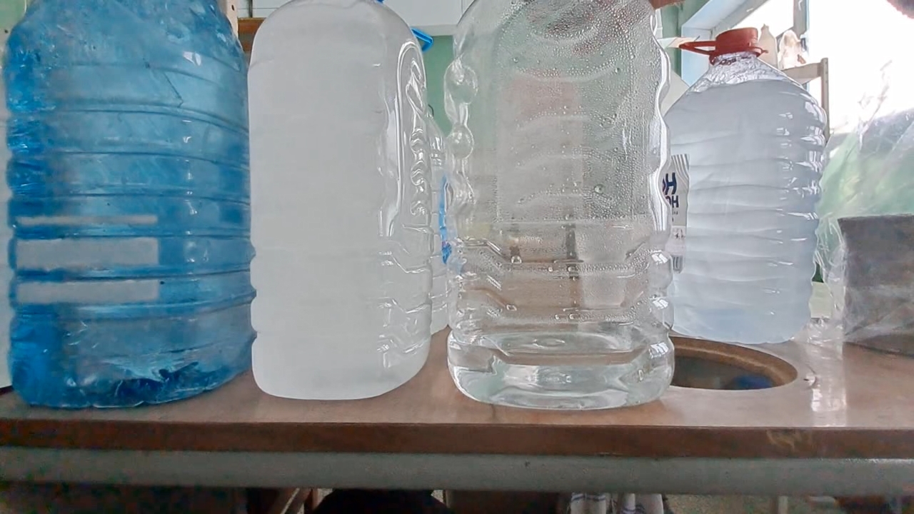 Freezing of Supercooled Water