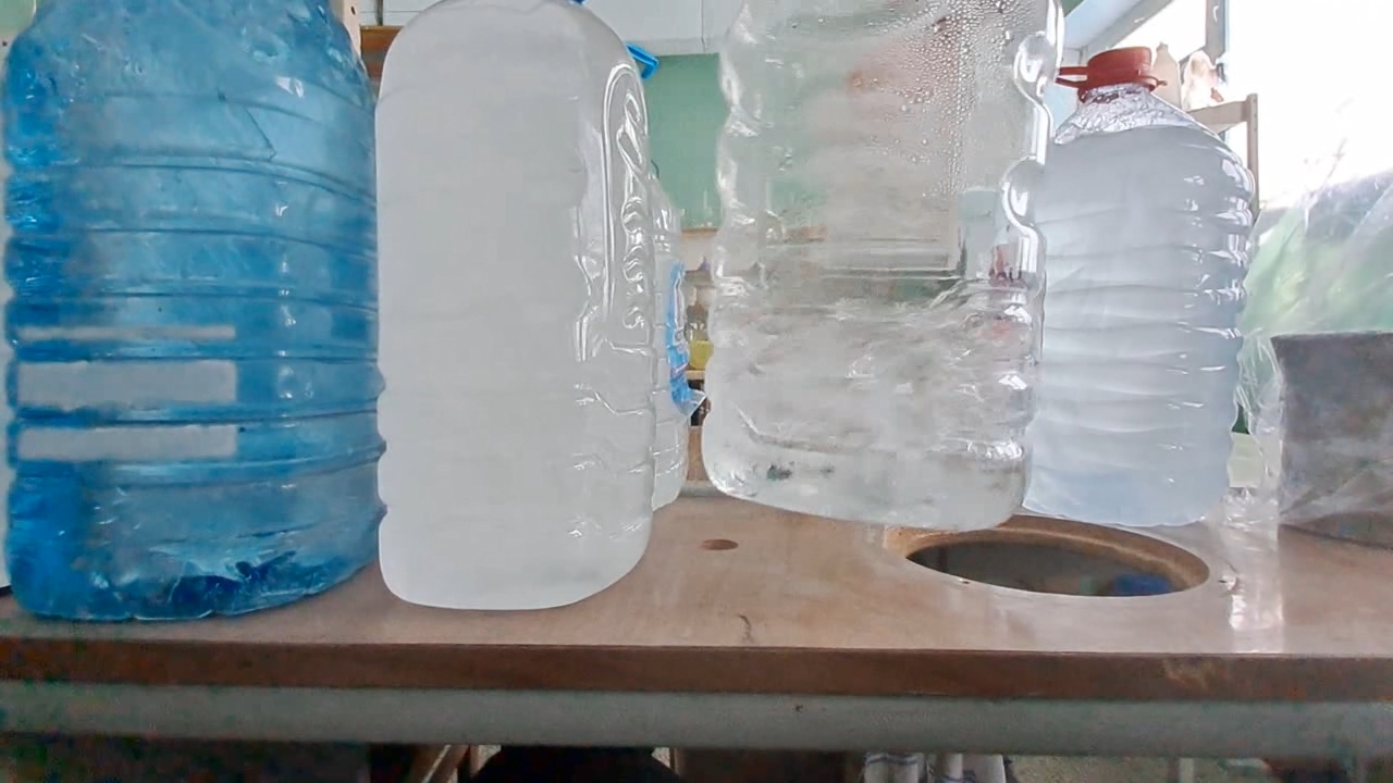 Freezing of Supercooled Water