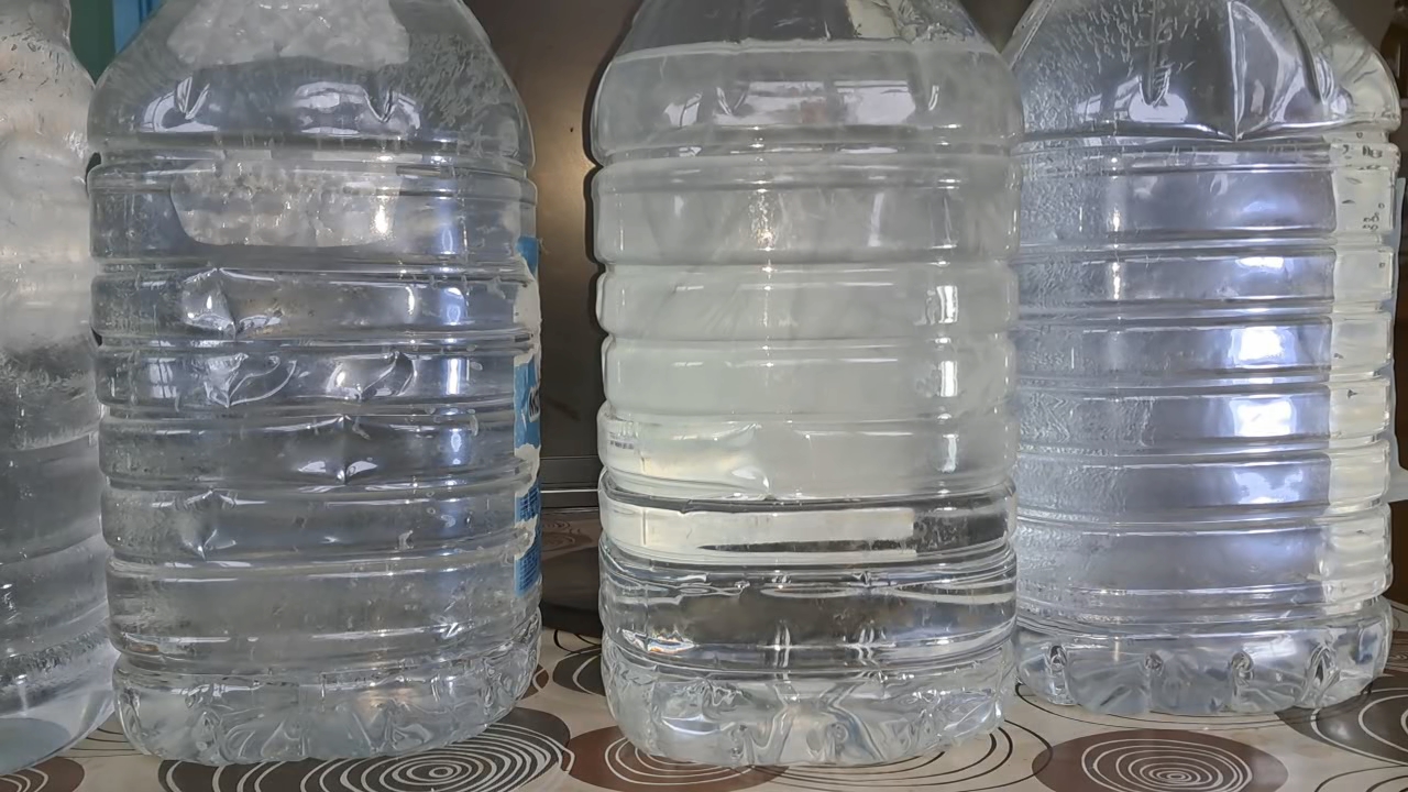 Freezing of Supercooled Water
