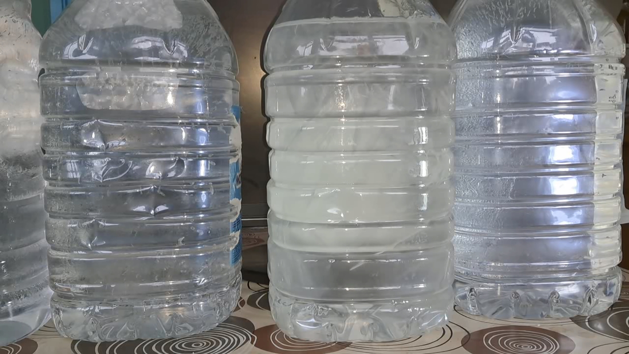Freezing of Supercooled Water