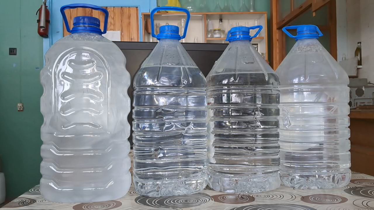 Freezing of Supercooled Water