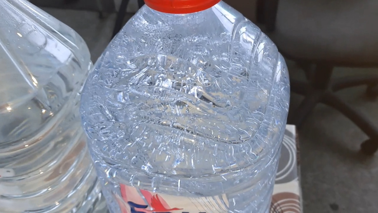 Freezing of Supercooled Water