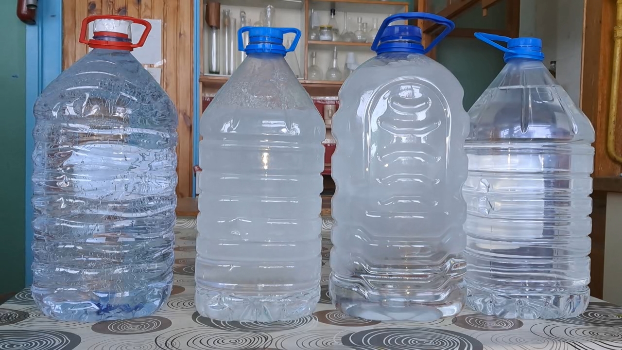 Freezing of Supercooled Water