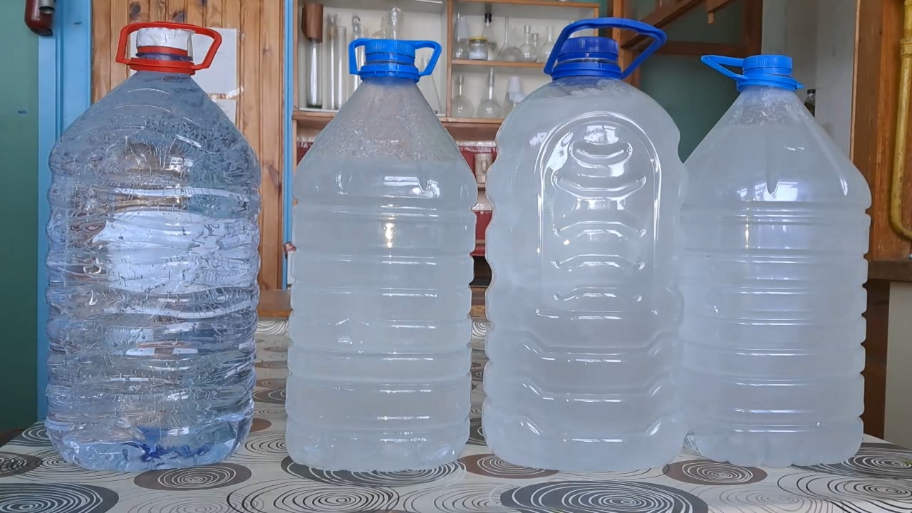 Freezing of Supercooled Water