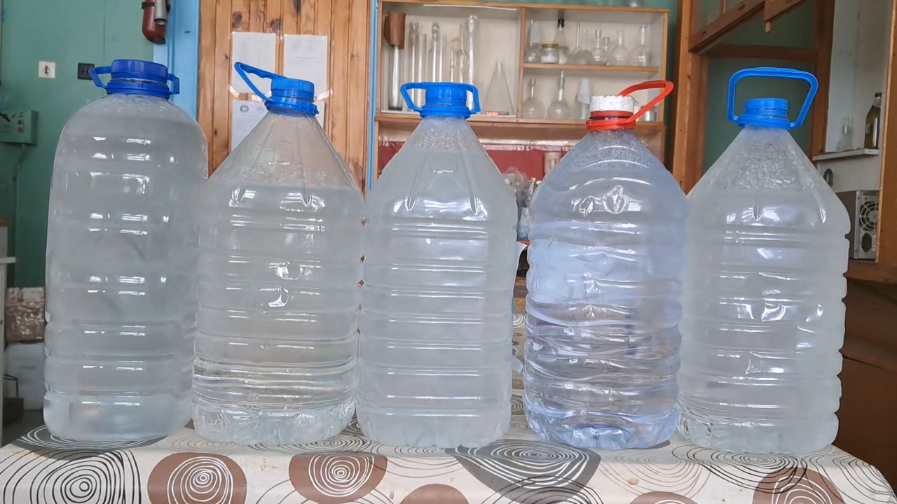 Freezing of Supercooled Water