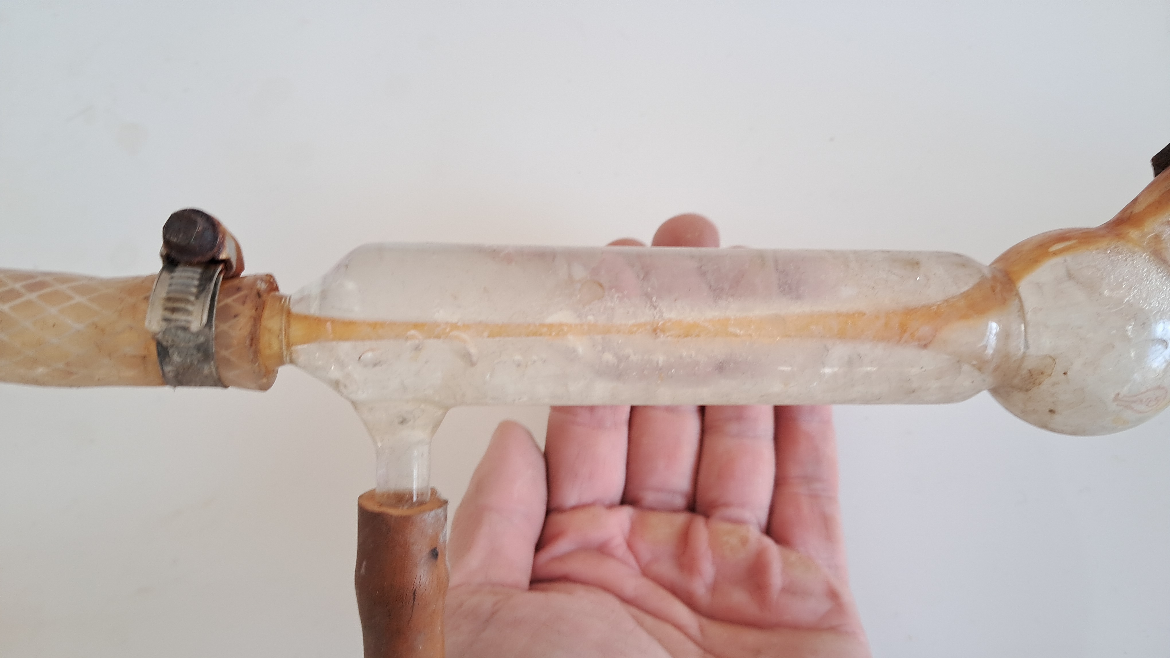 ''Frozen'' Chemical Laboratory