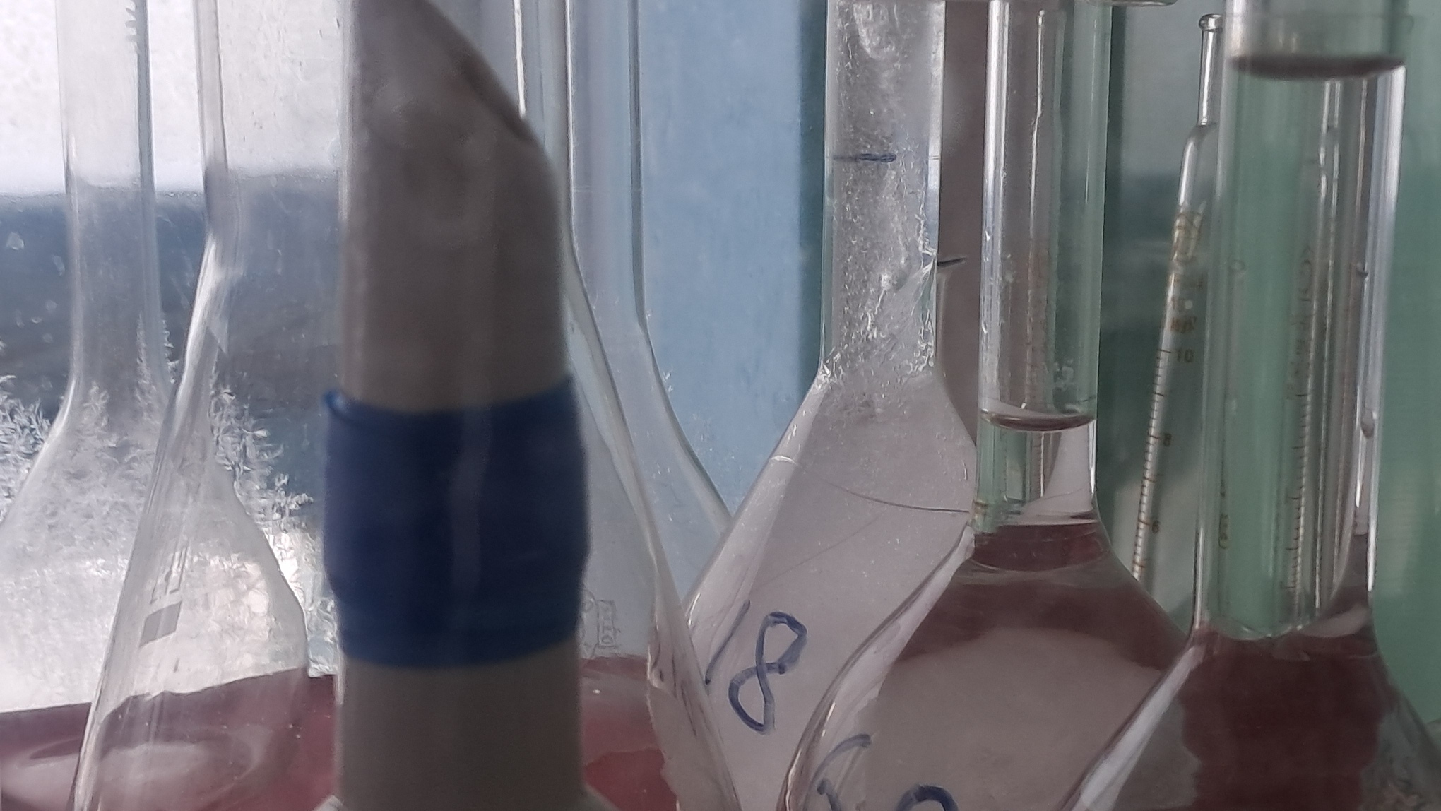 Frozen pH Buffer Solutions