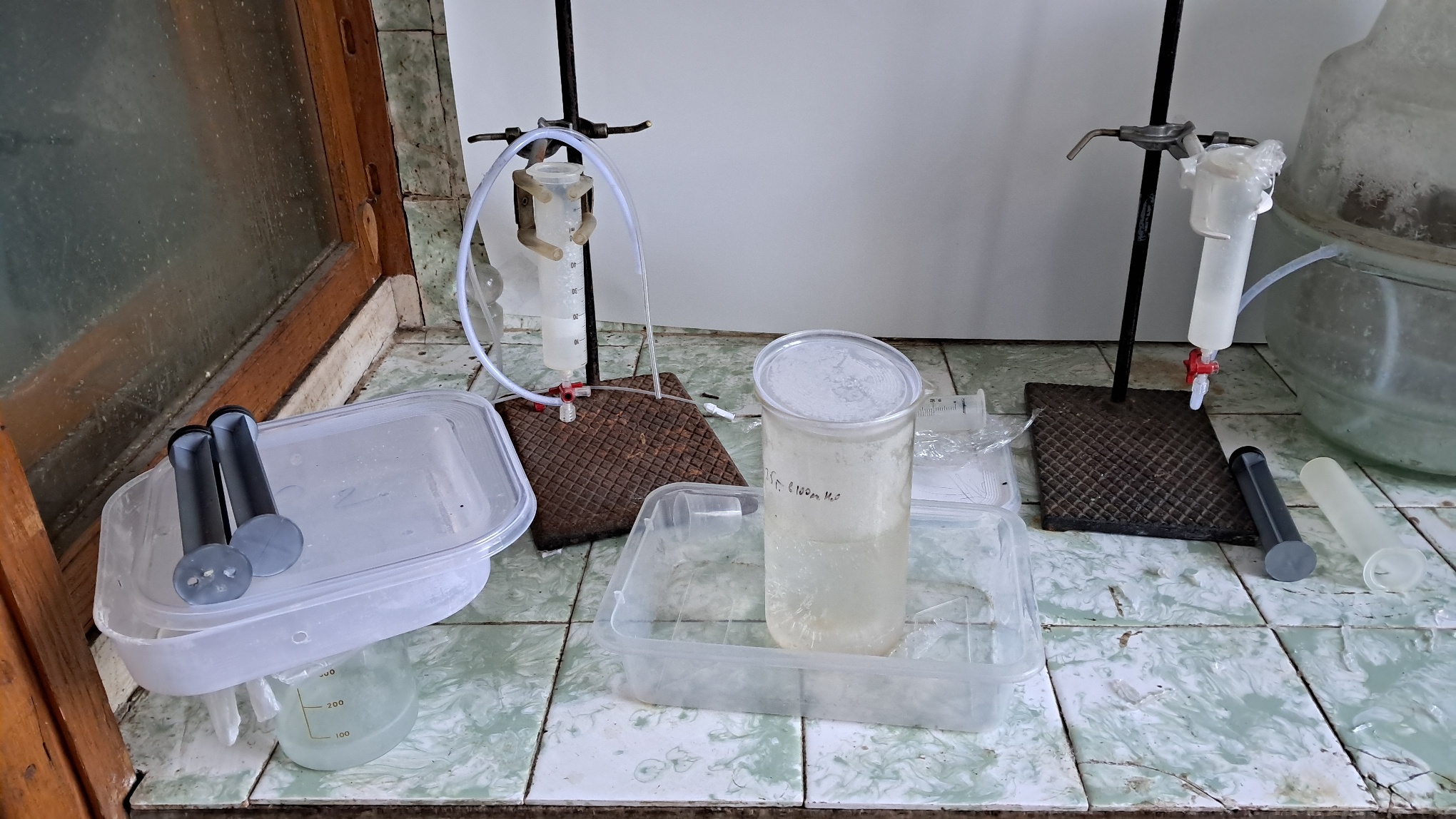 ''Frozen'' Chemical Laboratory