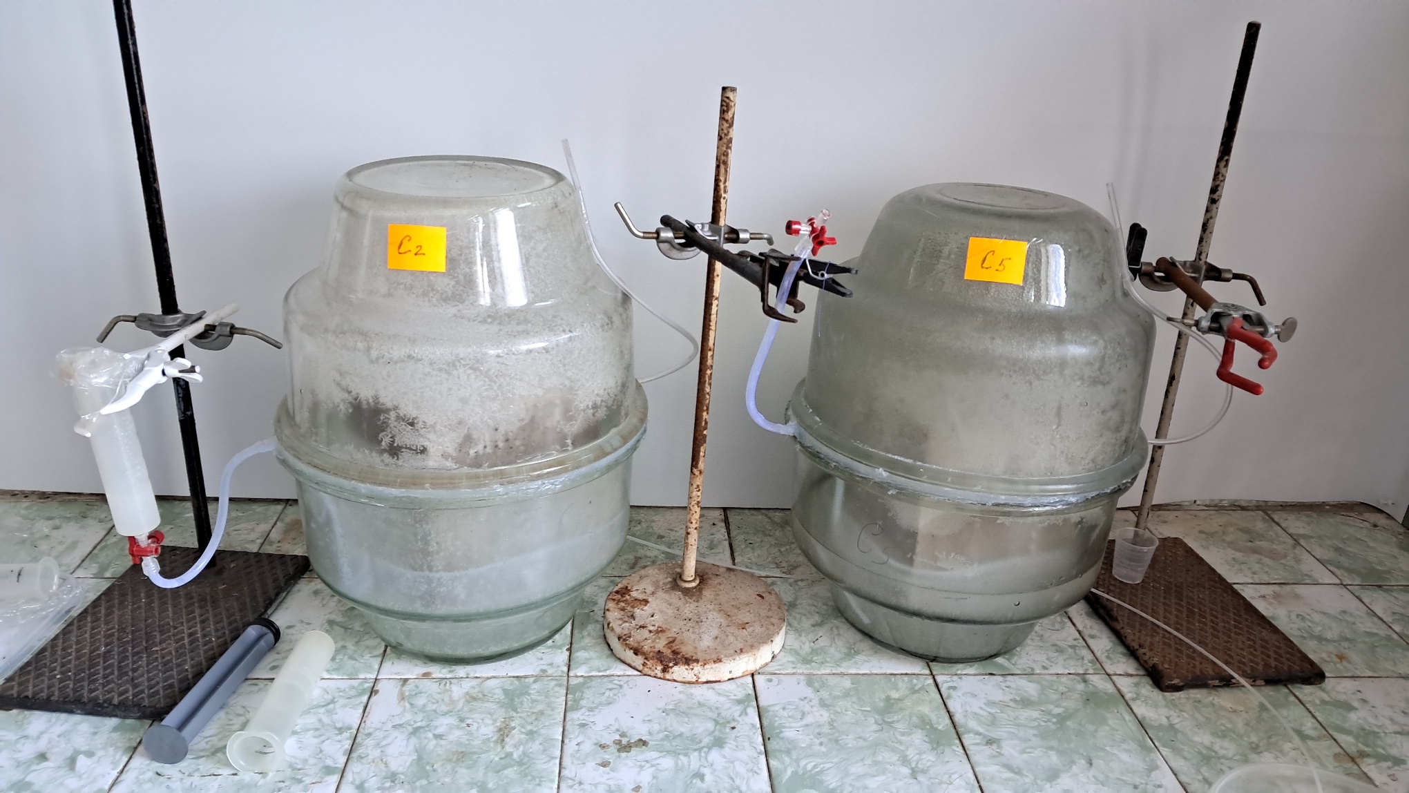 ''Frozen'' Chemical Laboratory