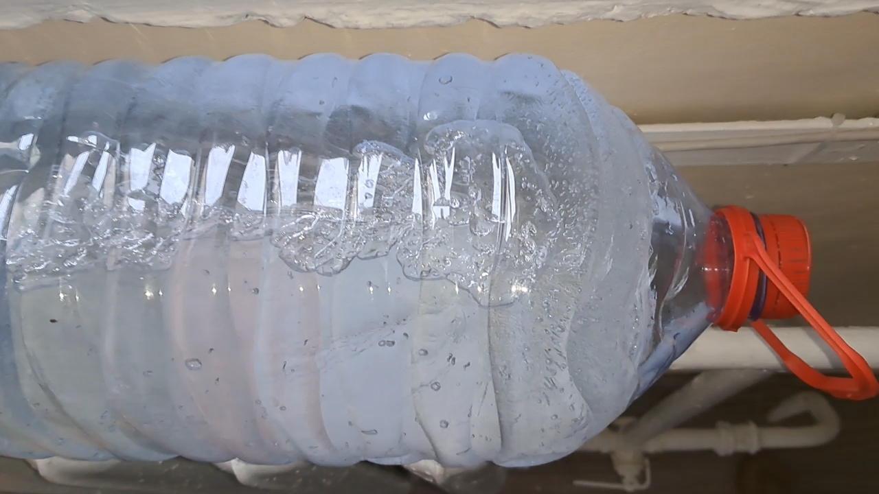 Water Volume Shrinkage When Heating