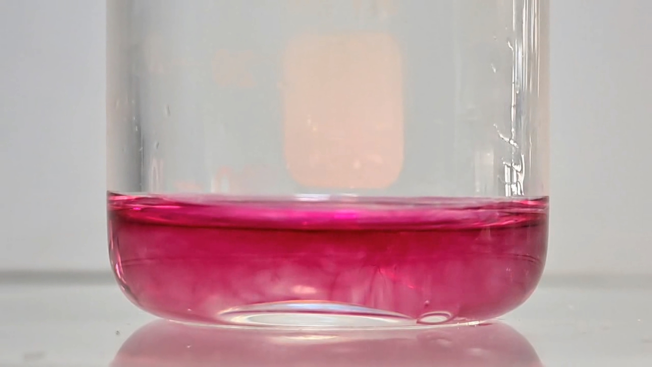 Hydrochloric Acid and Universal Indicator
