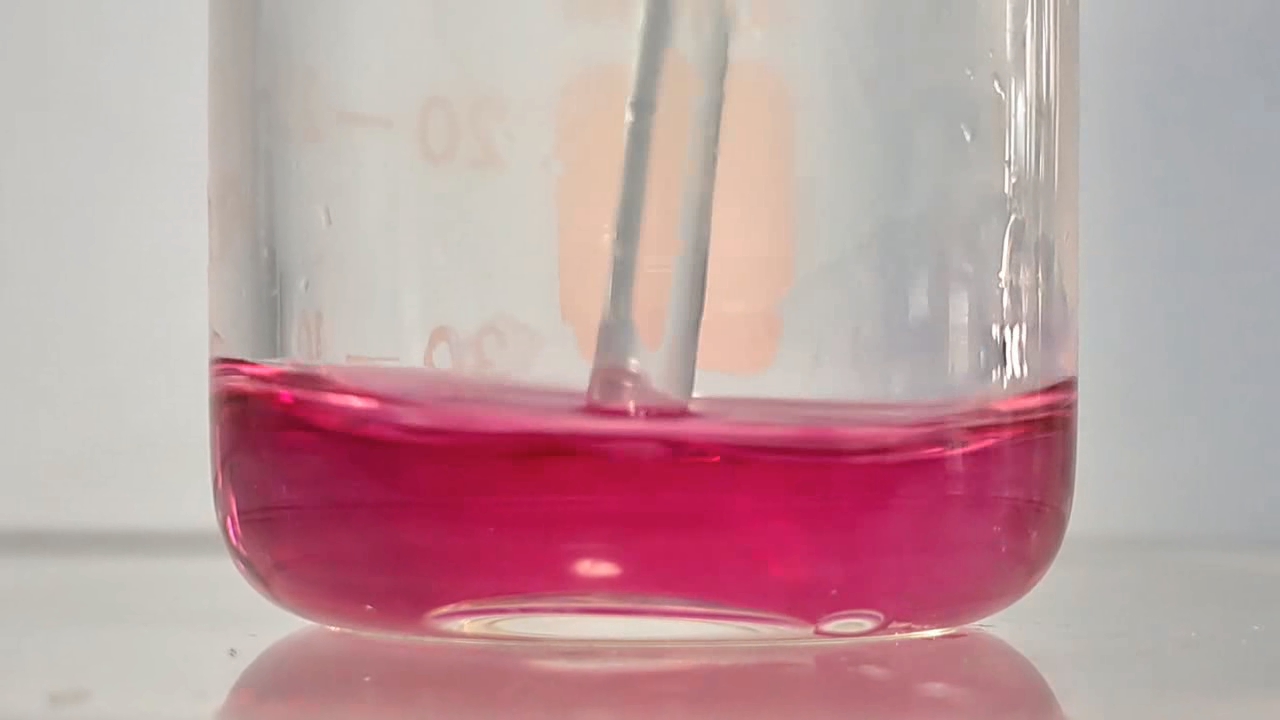 Hydrochloric Acid and Universal Indicator