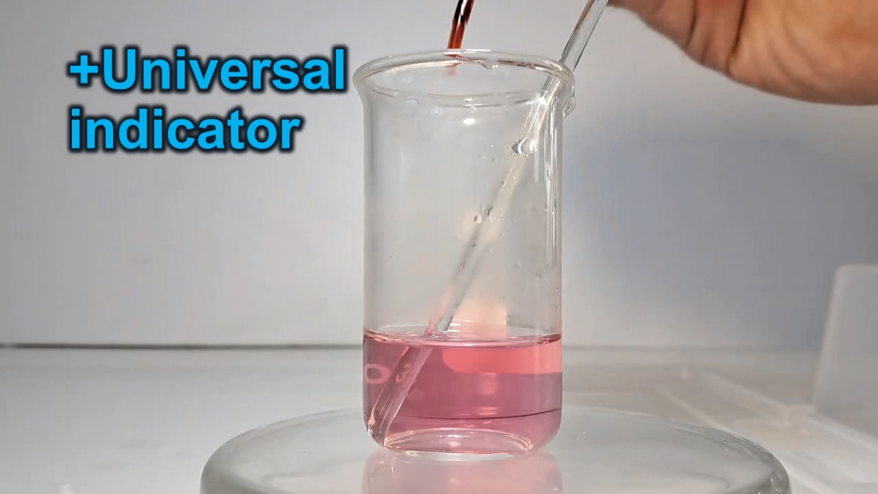Hydrochloric Acid and Universal Indicator