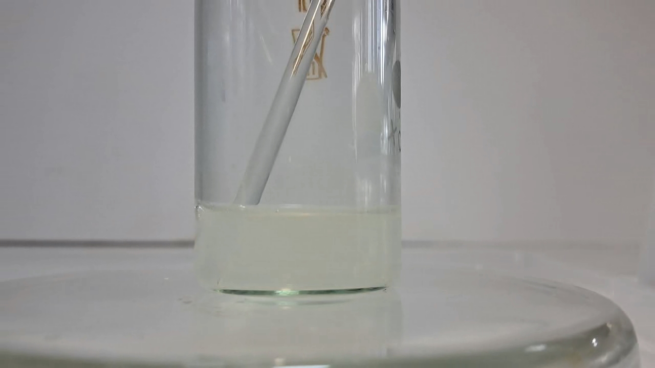 Hydrochloric Acid and Phenolphthalein: Concentration Matters