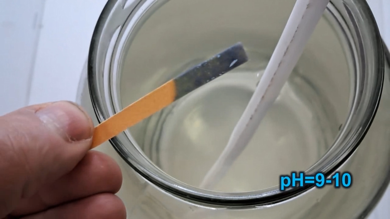 Phenolphthalein and Sodium Hydroxide