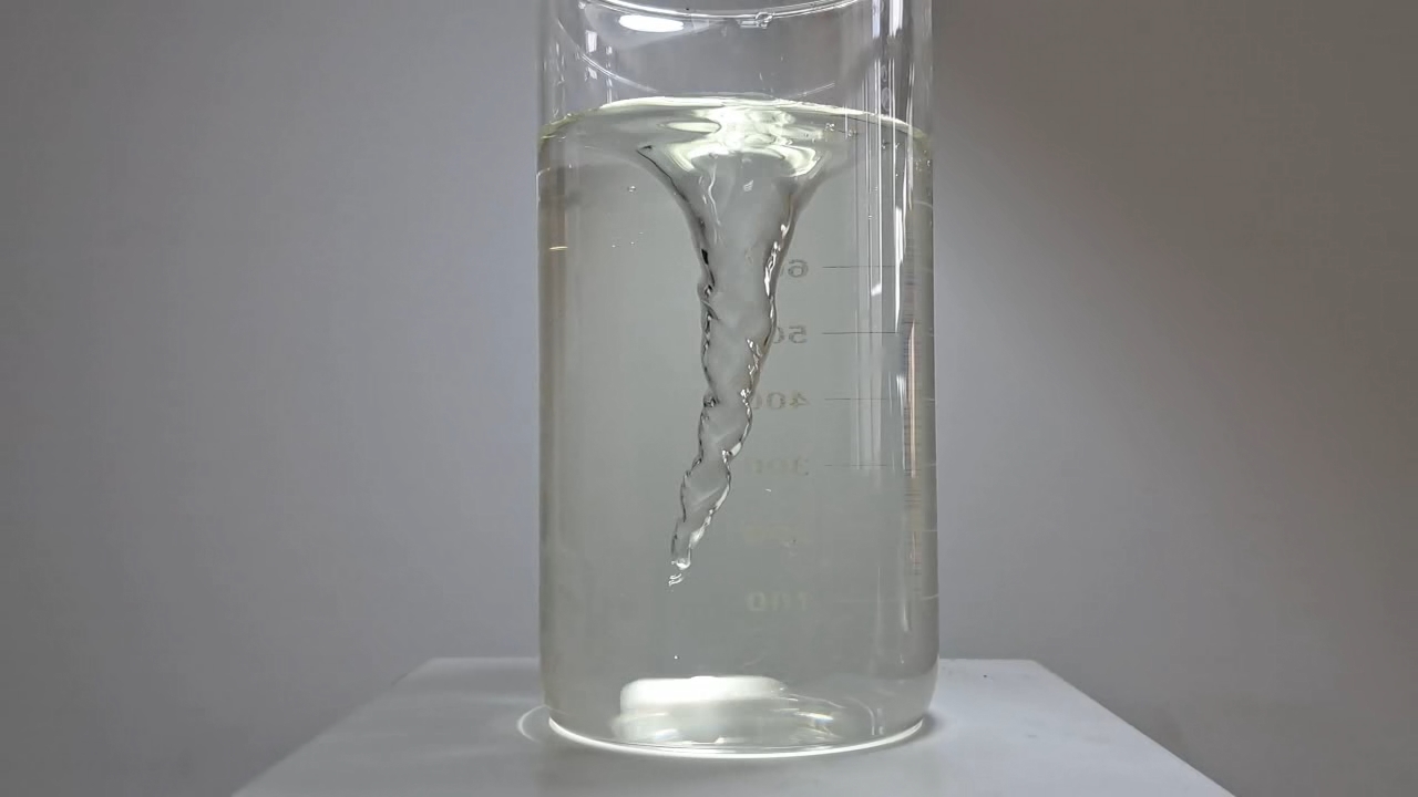 Color Change of Universal pH Indicator