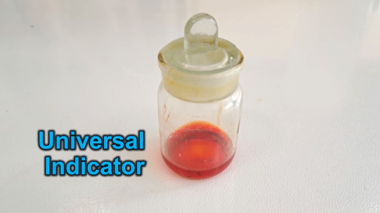Universal Indicator and Sodium Hydroxide