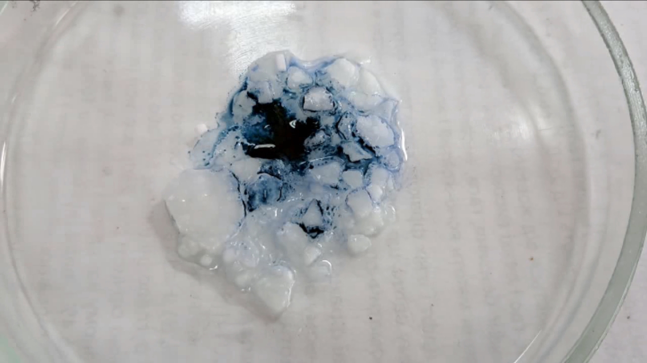 Universal Indicator and Sodium Hydroxide