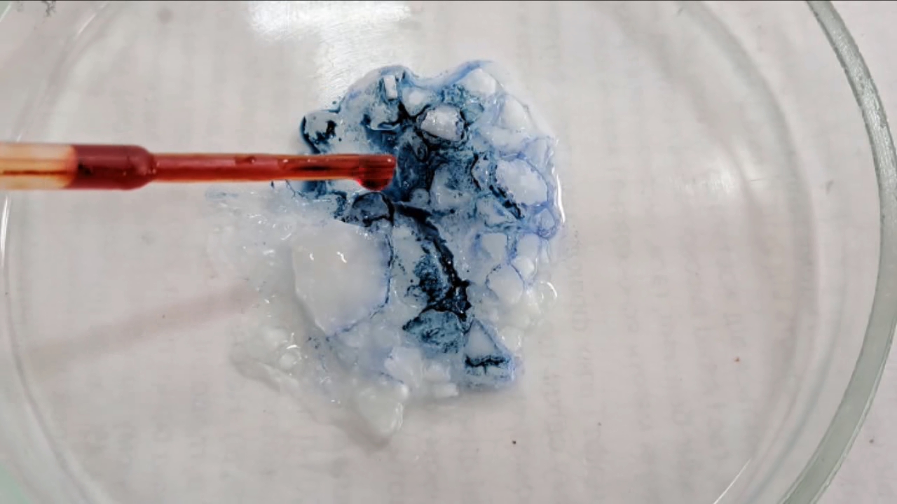 Universal Indicator and Sodium Hydroxide