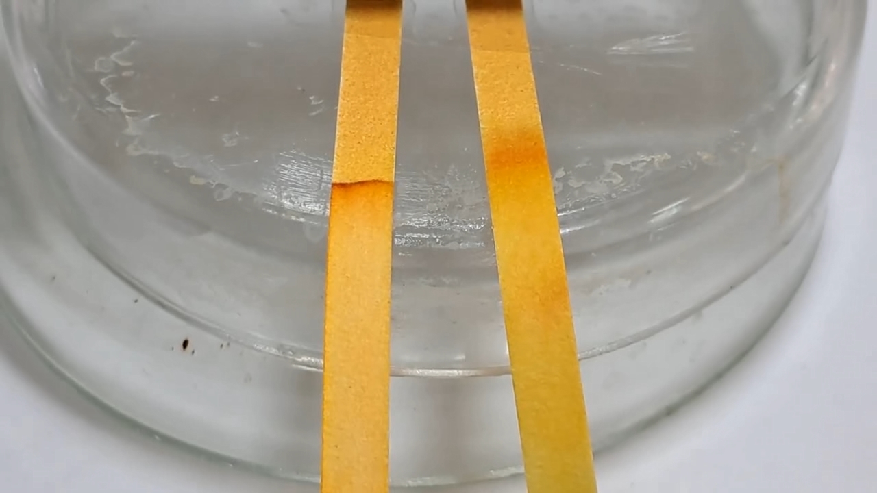 Universal Indicator Paper, Acetic Acid, and Ammonia