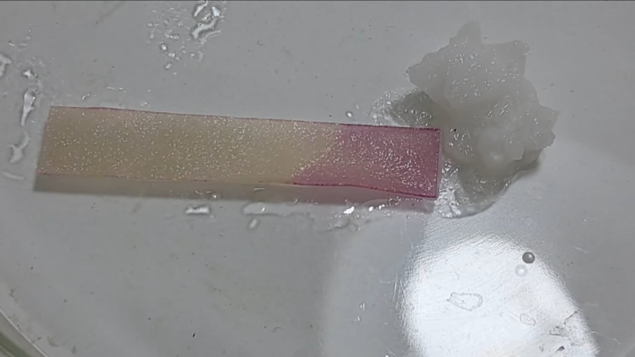 Universal Indicator, Phenolphthalein, and Sodium Hydroxide