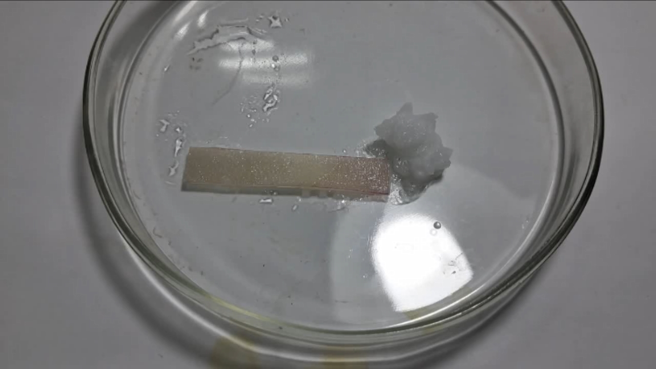 Universal Indicator, Phenolphthalein, and Sodium Hydroxide