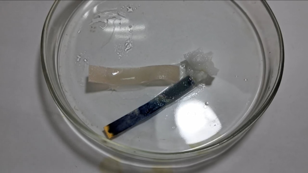 Universal Indicator, Phenolphthalein, and Sodium Hydroxide