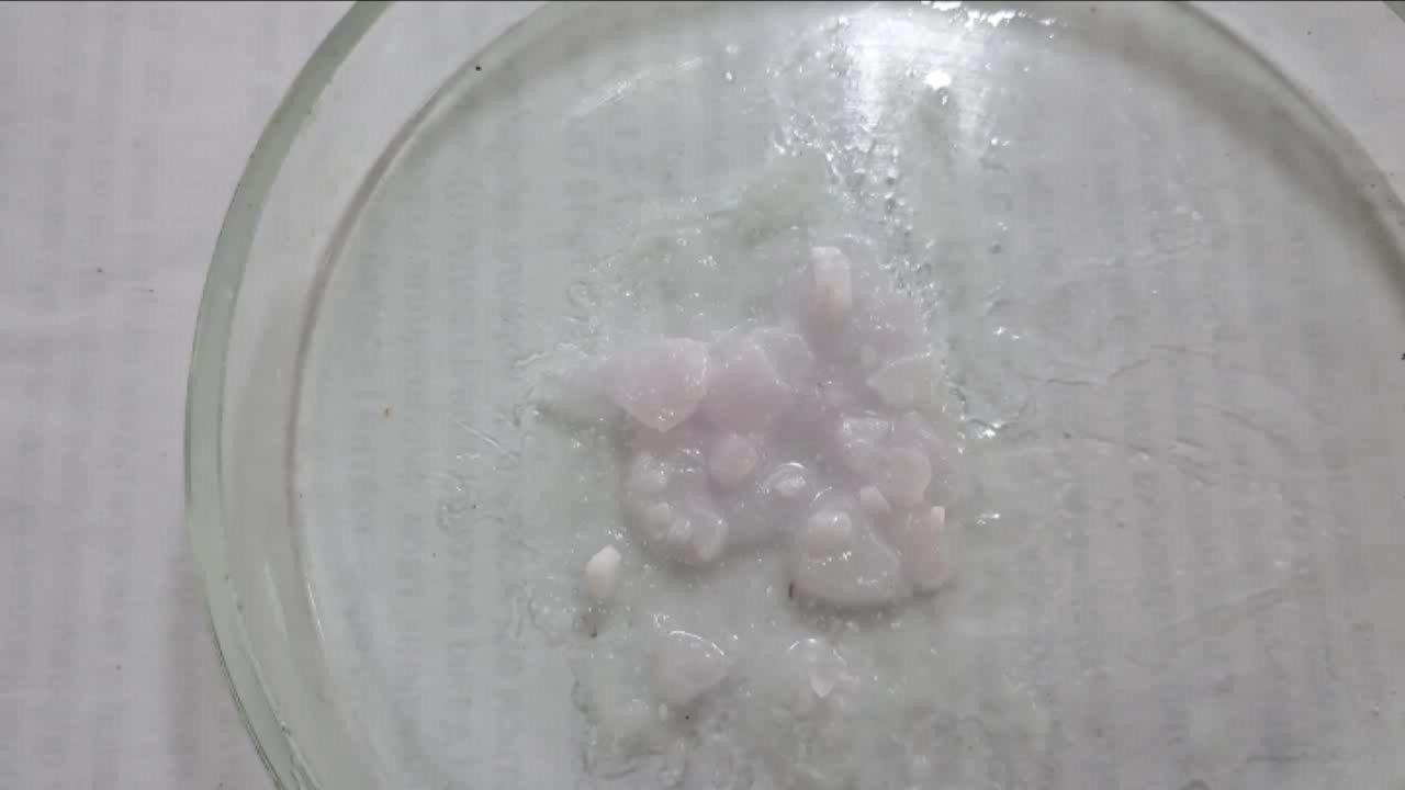 Phenolphthalein Turns Fuchsia When Acid Is Added
