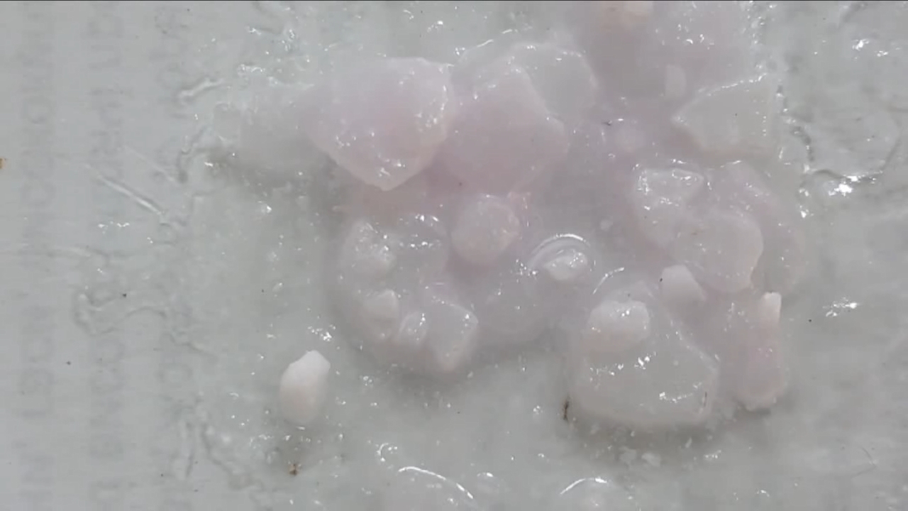 Phenolphthalein Turns Fuchsia When Acid Is Added