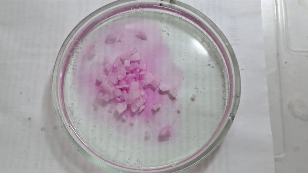 Phenolphthalein Turns Fuchsia When Acid Is Added