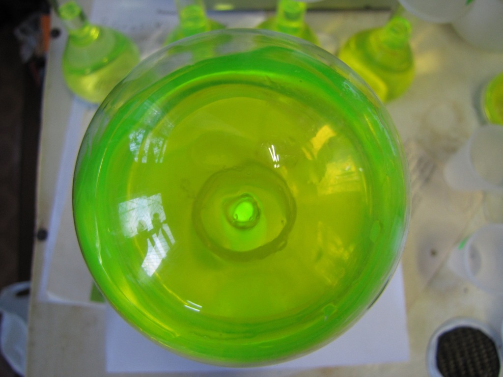 Флуоресцеин в лаборатории