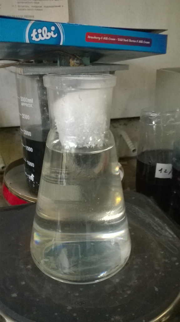      . Preparation of concentrate of activator for plastic metallization