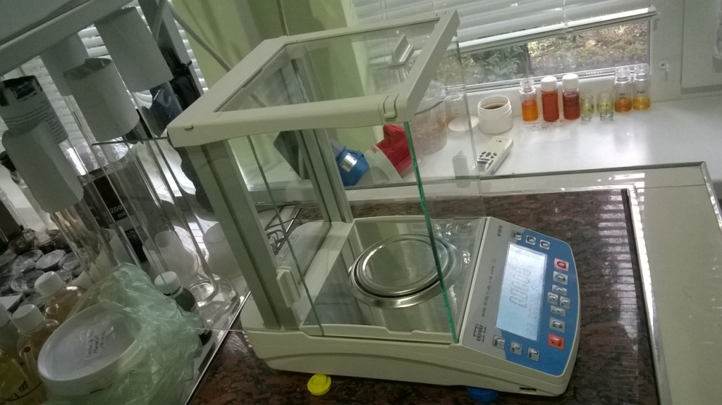  . Analytical balance