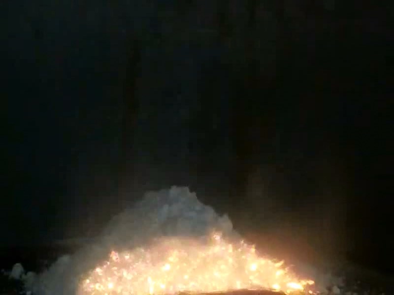  :   -  . Burning of miture: calcium hypophosphite - potassium peroxodisulfate