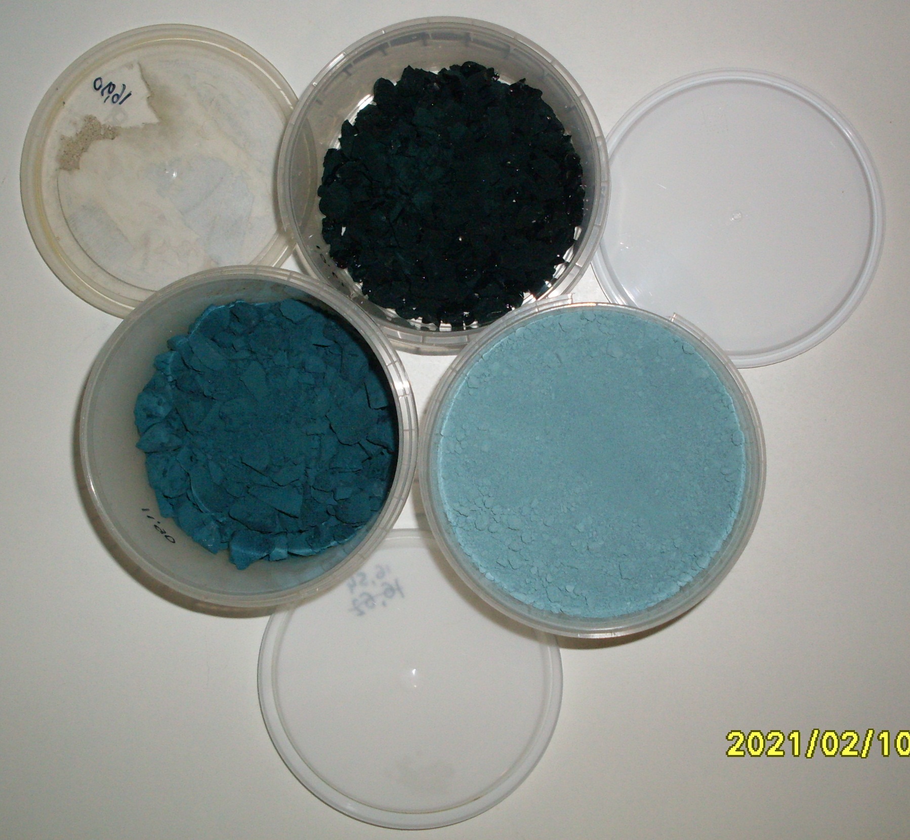    (III),    (III)    (III). Preparation of chromium (III) hydroxide, basic chromium (III) sulfate and chromium (III) nitrate