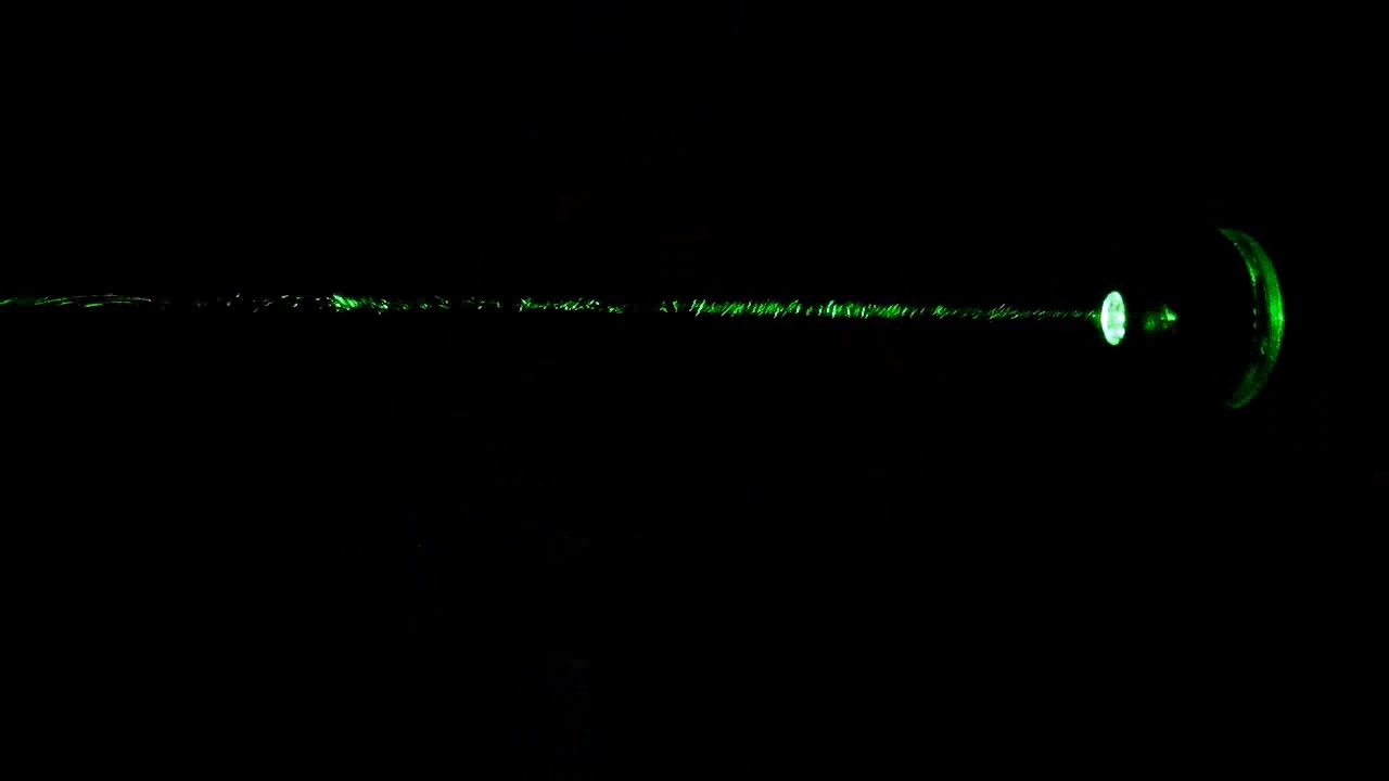 Tyndall effect: laser and candle.  :   