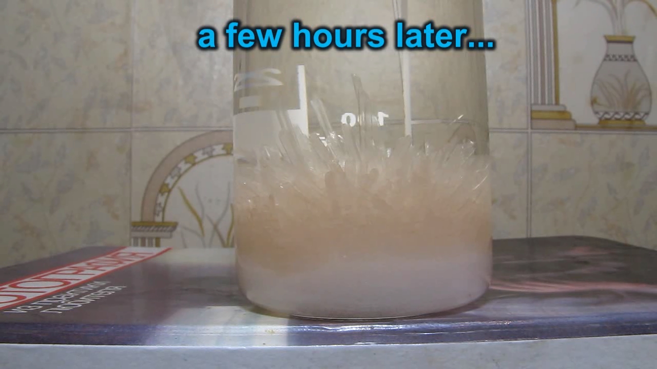 Crystallization of potassium nitrate from solution (after neutralization of potassium aluminate by nitric acid).      (     )