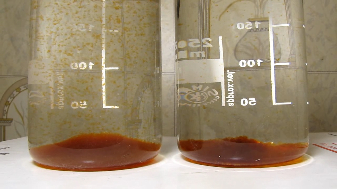 Iron chloride (III) and boiling water.   (III)   