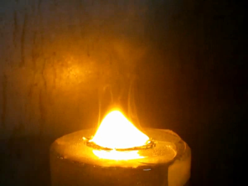 Sodium hydride (reaction of sodium hydride with water and combustion in air)