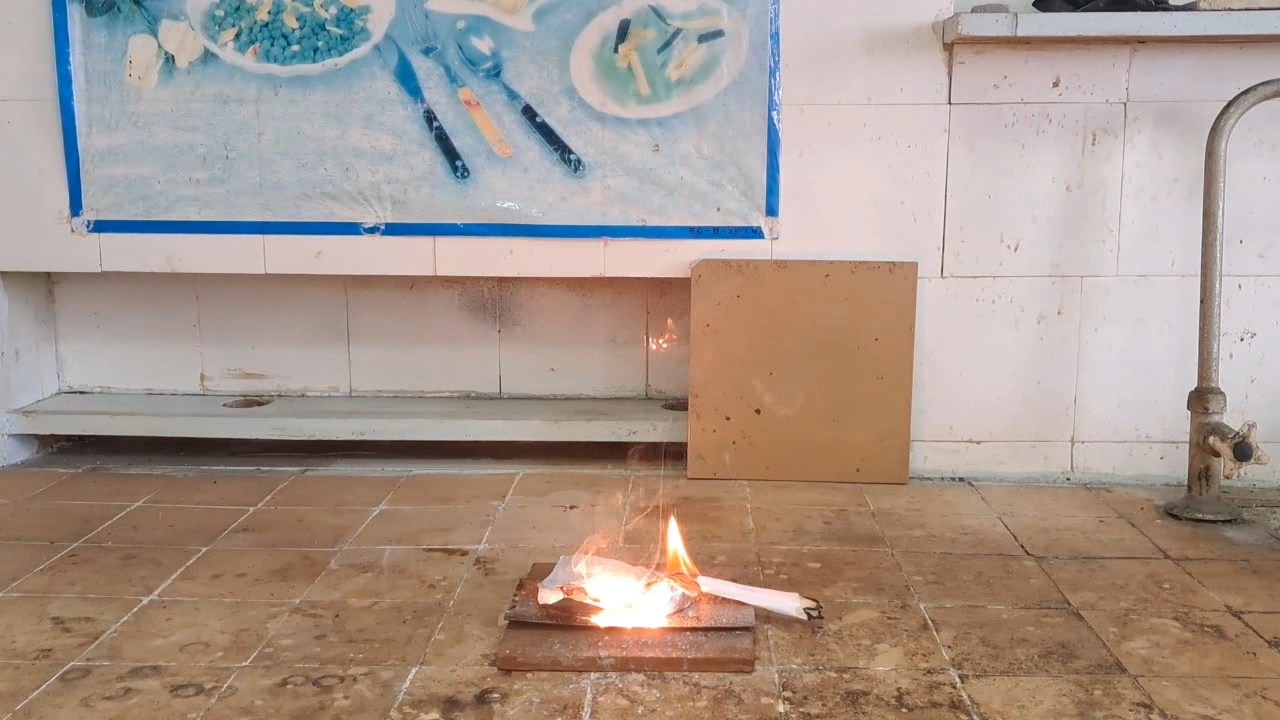 Aluminium and ammonium perchlorate