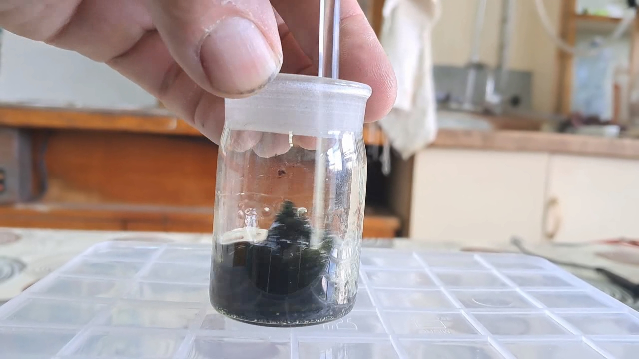 Dissolving Nitrocellulose in Low-Quality Acetone