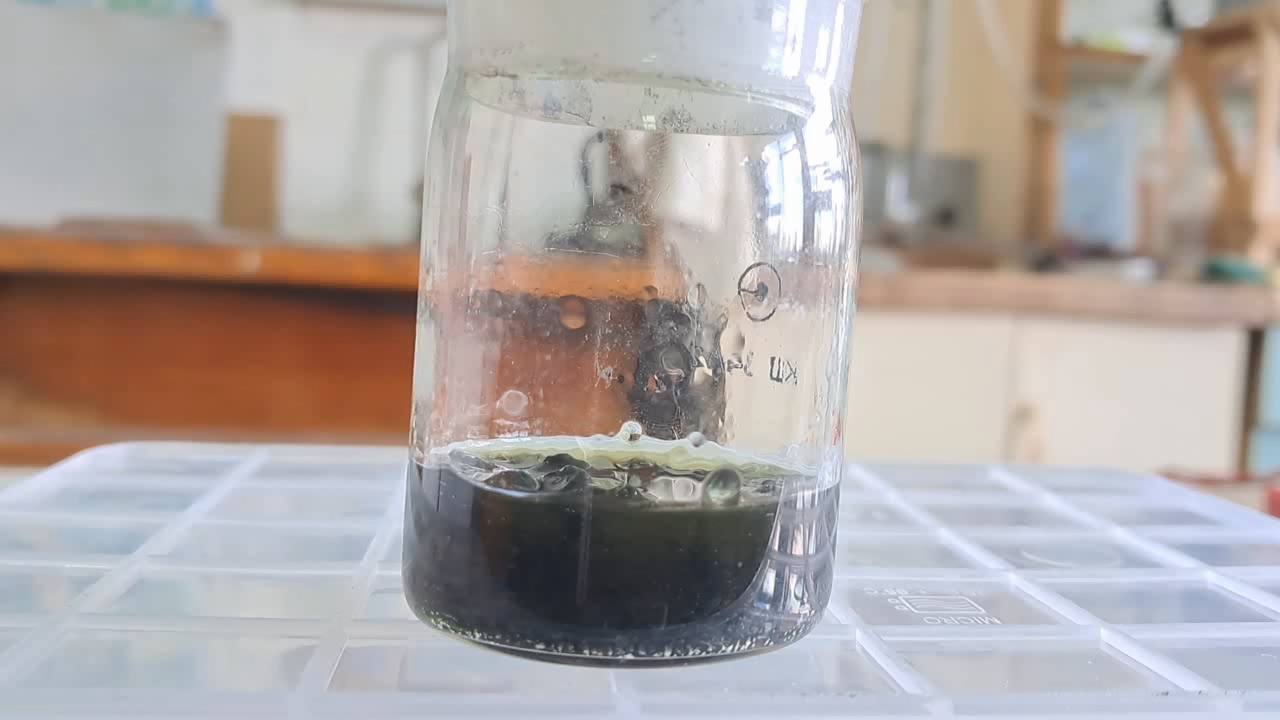 Dissolving Nitrocellulose in Low-Quality Acetone