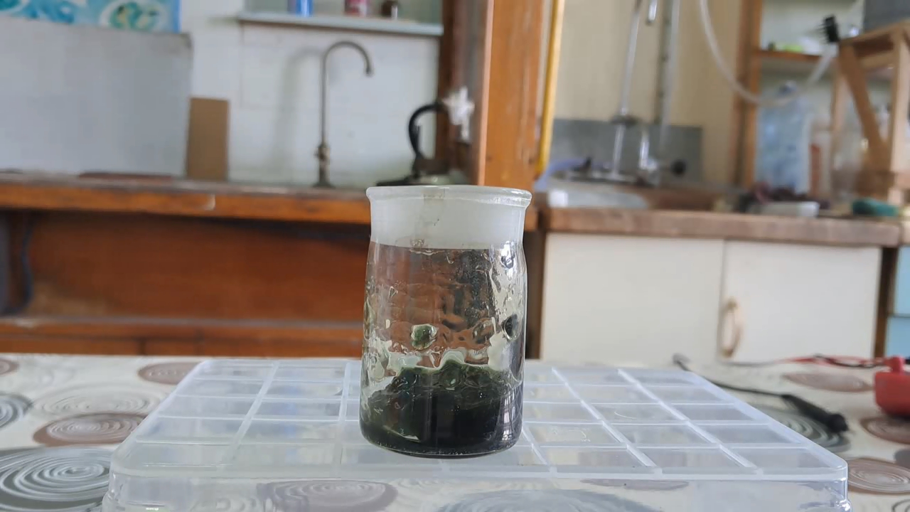 Dissolving Nitrocellulose in Low-Quality Acetone