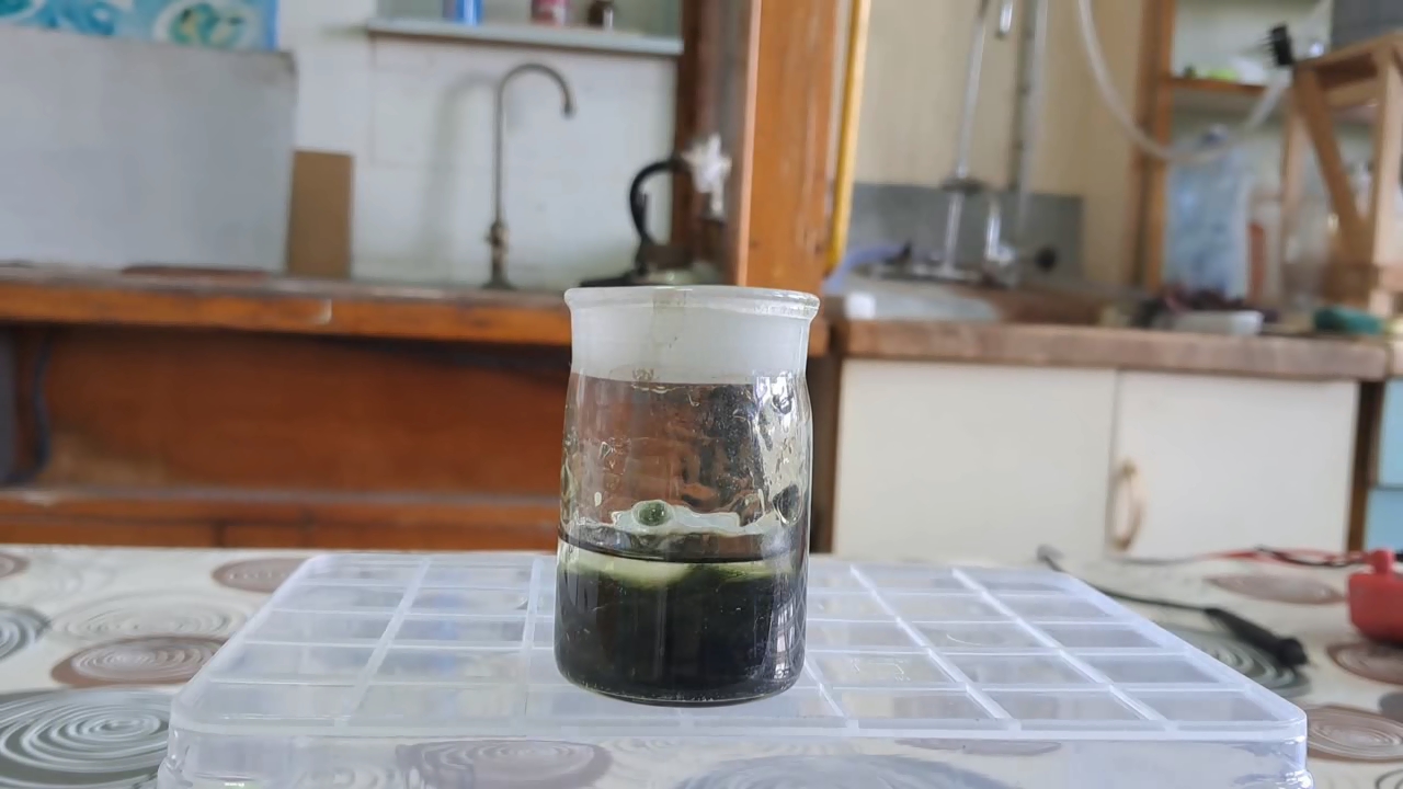 Dissolving Nitrocellulose in Low-Quality Acetone