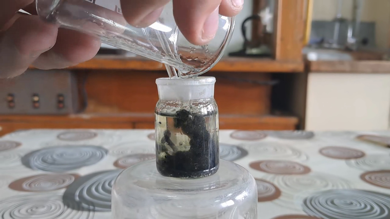 Dissolving Nitrocellulose in Low-Quality Acetone