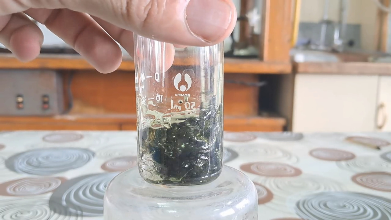 Dissolving Nitrocellulose in Low-Quality Acetone