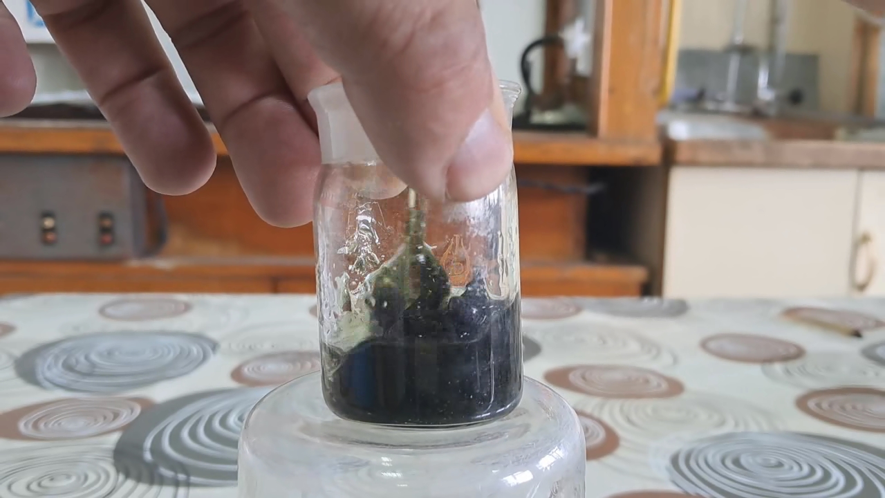 Dissolving Nitrocellulose in Low-Quality Acetone